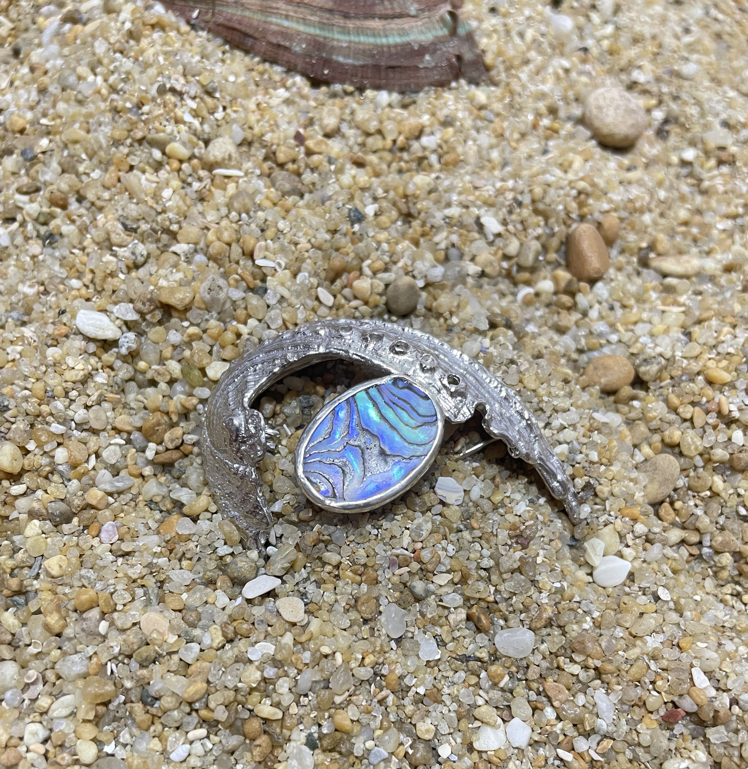 Broche en argent massif sertie de nacre d'Ormeau (Abalone)