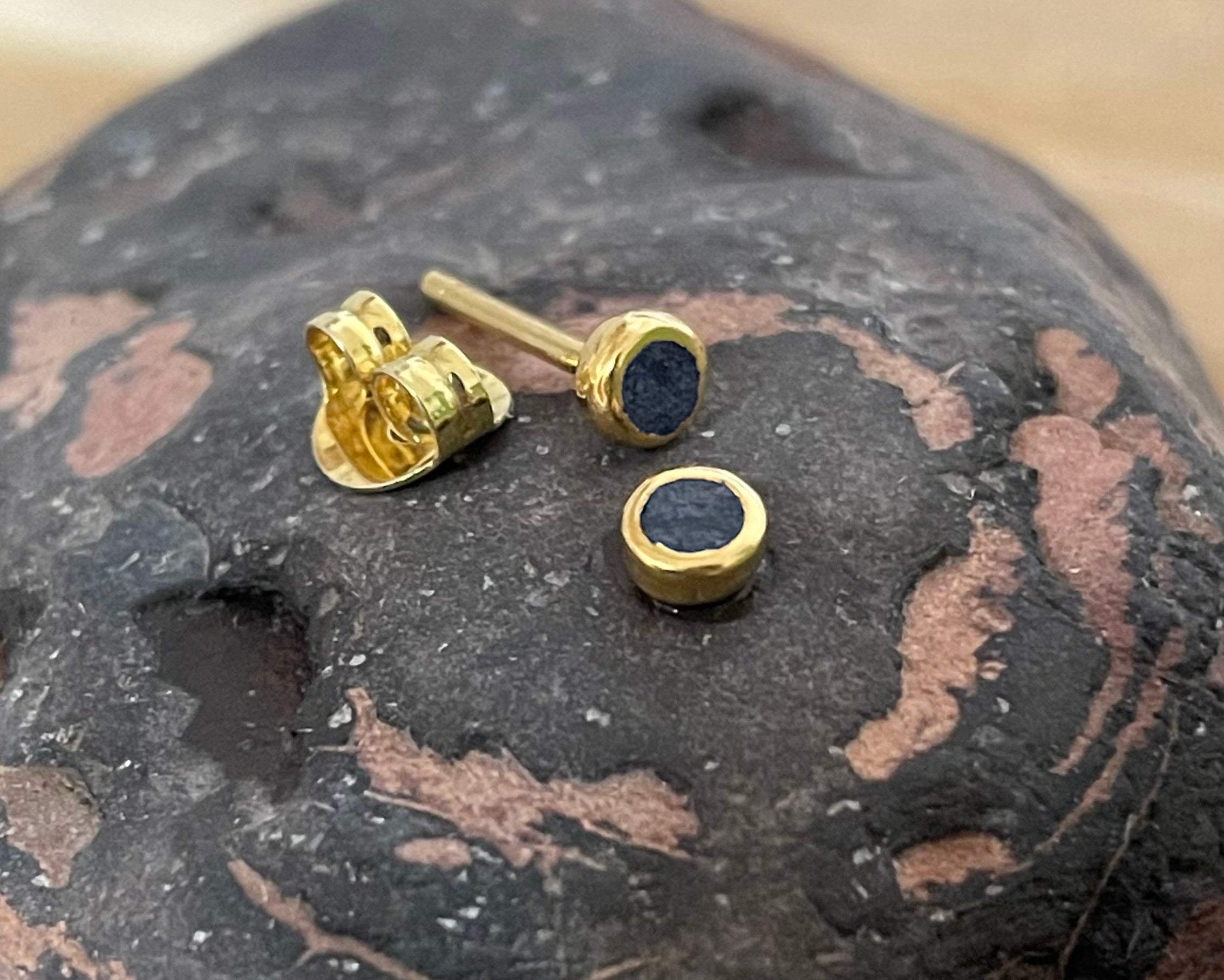 Boucles d’oreilles – Galet noir