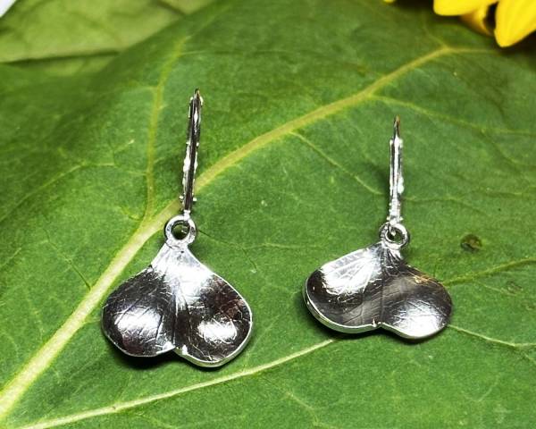 Boucles d'oreilles empreinte vgtale avec sa chaine en argent